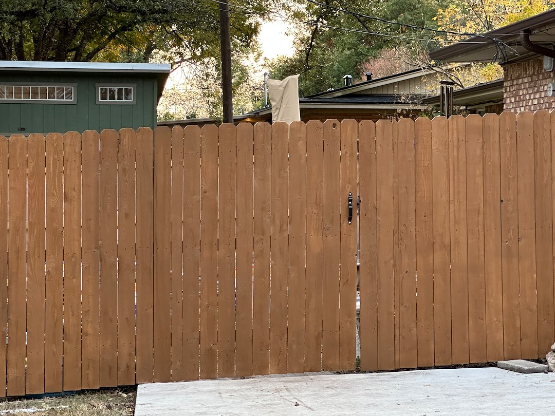 Beautiful Fence Cleaning & Staining in Temple, TX